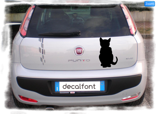 L'effetto dell'adesivo Gatto profilo 3 su una Fiat Punto