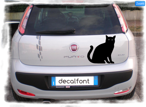 L'effetto dell'adesivo Gatto profilo 4 su una Fiat Punto