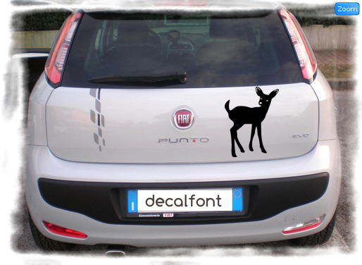 L'effetto dell'adesivo Bambi su una Fiat Punto