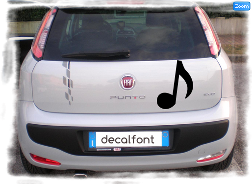 L'effetto dell'adesivo Musica 2 su una Fiat Punto