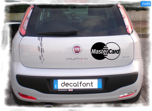 L'effetto dell'adesivo Mastercard 2 su una Fiat Punto