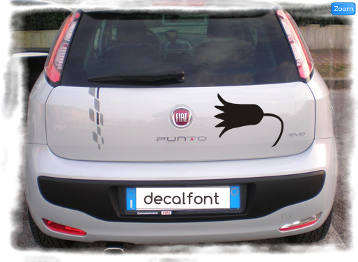 L'effetto dell'adesivo campanella-sticker su una Fiat Punto