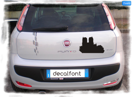 L'effetto dell'adesivo parigi5-adesivi su una Fiat Punto